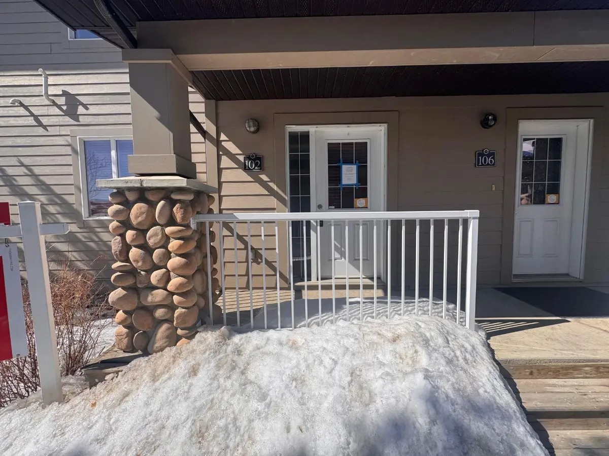 109 Fontaine Crescent #102, Fort Mcmurray, AB T9H 0B1