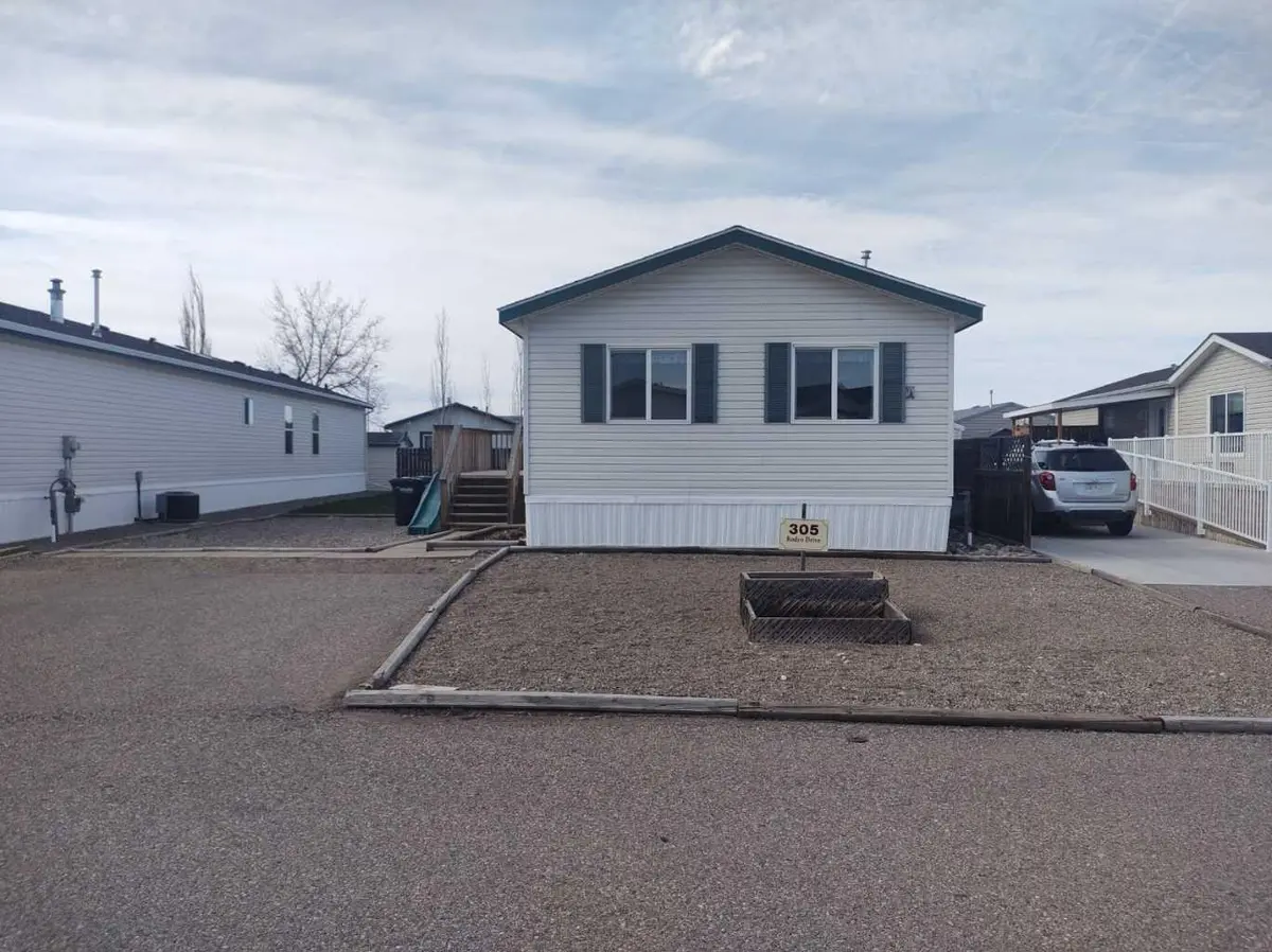 305 Rodeo DR, Fort Macleod, AB T0L 0Z0