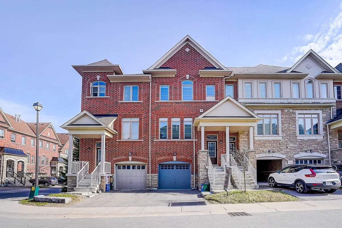63 Mack Clement LN, Richmond Hill, ON L4S 2P7