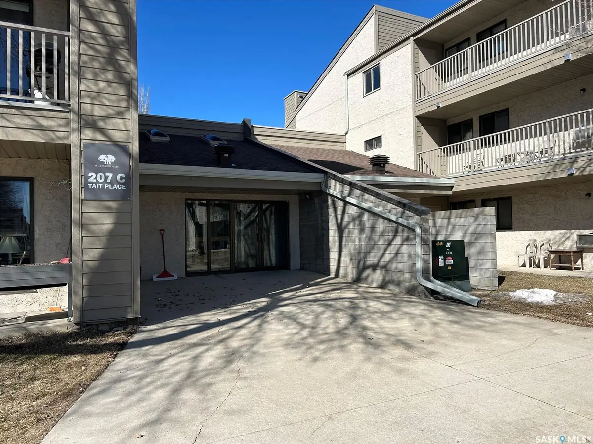 207C Tait PLACE #201, Saskatoon, SK S7H 5L8