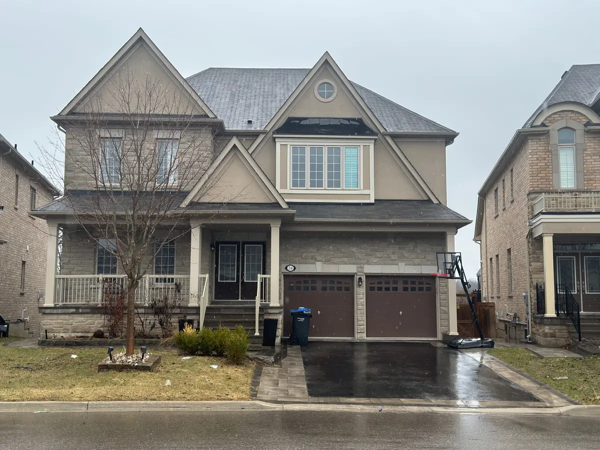 24 Lloyd Sanderson DR #Upper, Brampton, ON L6Y 3A5