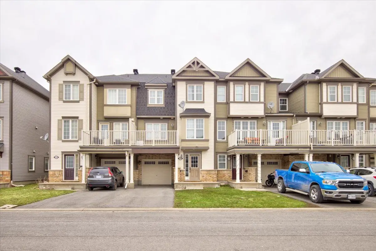 461 MEADOWHAWK CRES, Barrhaven, ON K2J 5W8