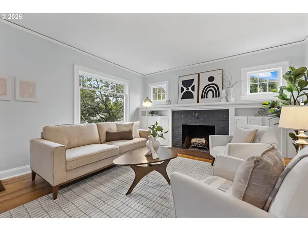 4212 SE 79TH AVE, Portland, OR 97206