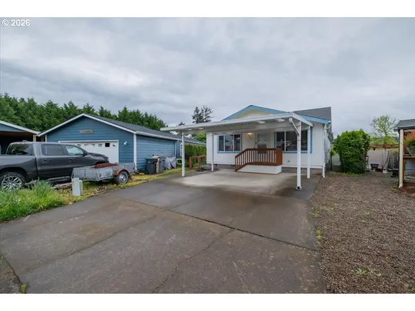 3398 SNOW PEAK PL, Lebanon, OR 97355