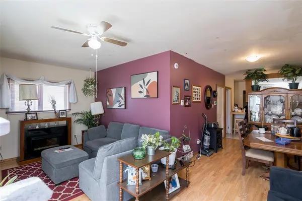 1477 Alexander AVE, Winnipeg, MB R3E 1L5