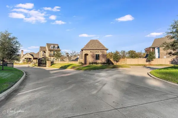 305 Nightfall Court, Bossier City, LA 71111