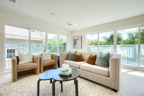 5705 Live Oak Street, Dallas, TX 75206