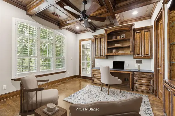 2624 Sir Gawain Lane, Lewisville, TX 75056