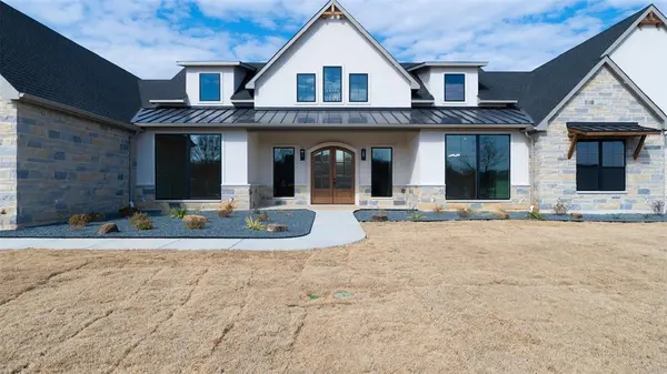 6300 Big Elk Drive, Mansfield, TX 76140