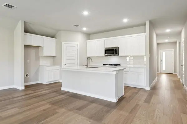 753 Lyft Lane, Aledo, TX 76008