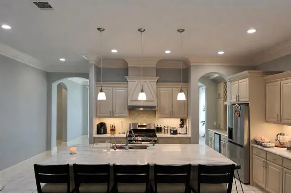 337 Lucille Street, Irving, TX 75060