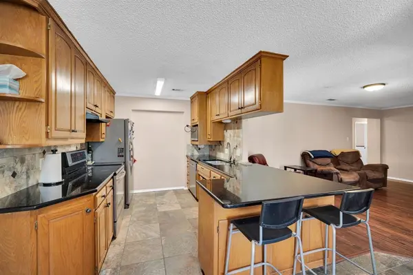 114 Jean Lane, Burleson, TX 76028