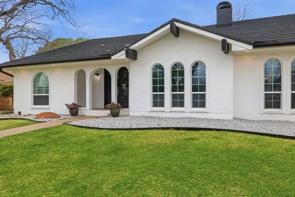 1613 Glasgow Drive, Arlington, TX 76015