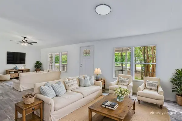 8016 Kingwood Drive, Shreveport, LA 71107