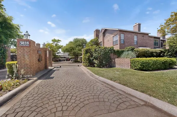 5859 Frankford Road #512, Dallas, TX 75252