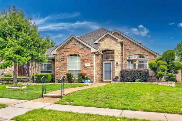 465 Ridge Meade Drive, Lewisville, TX 75067