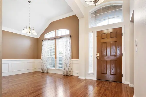 465 Ridge Meade Drive, Lewisville, TX 75067