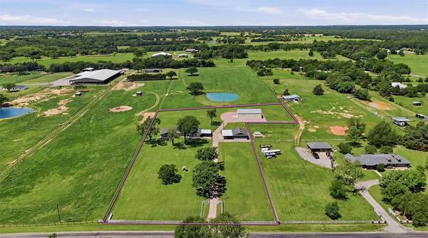 1861 Roland Road, Whitesboro, TX 76273
