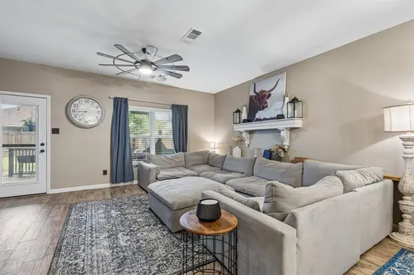 6341 Trinity Creek Drive, Fort Worth, TX 76179