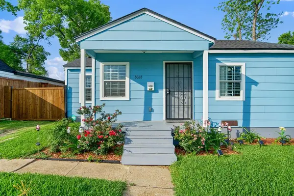 3068 Sunnyvale Street, Dallas, TX 75216