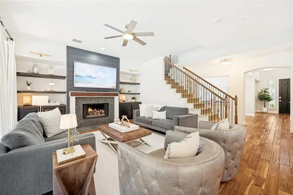 2552 Foxcreek Drive, Frisco, TX 75033