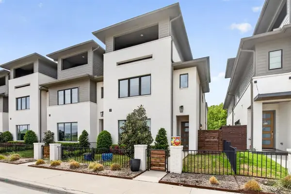 4221 Watercourse Drive, Fort Worth, TX 76109