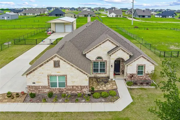 130 Prairie Meadows Court, Rhome, TX 76078