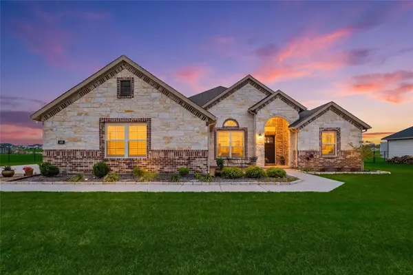 130 Prairie Meadows Court, Rhome, TX 76078