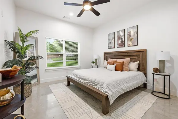 1838 S Park Avenue, Denison, TX 75020