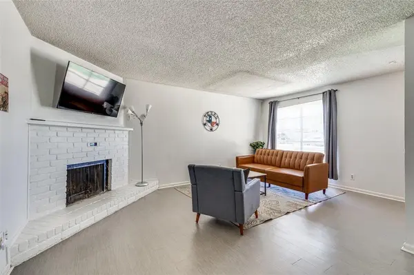 6761 Trail Lake Drive, Fort Worth, TX 76133