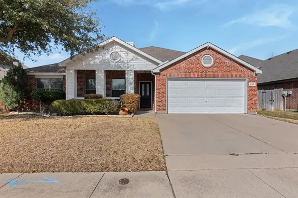 820 Forest Heights Drive, Fort Worth, TX 76036