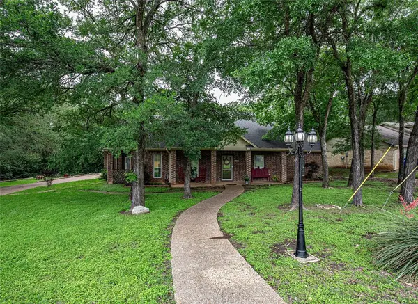 6400 Avon Drive, Waco, TX 76708