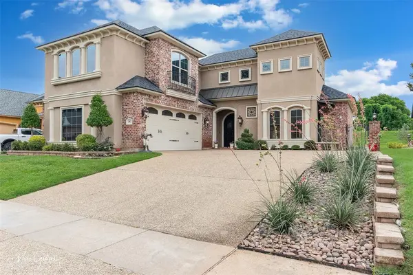 302 Bevly Lake Drive, Bossier City, LA 71111