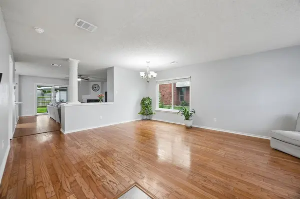 5325 Chessie Circle, Haltom City, TX 76137