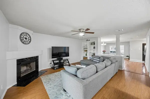 5325 Chessie Circle, Haltom City, TX 76137