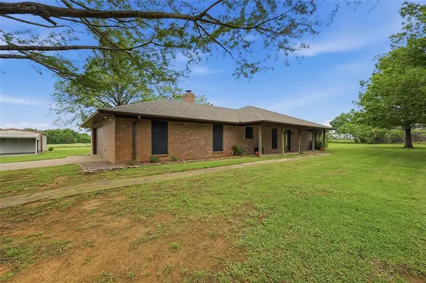 185 Owens Road, Bells, TX 75414