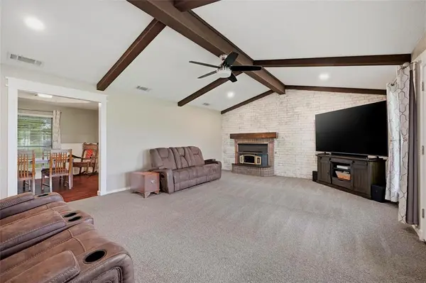 185 Owens Road, Bells, TX 75414