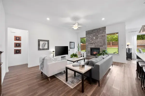 6908 Copperhead Trail, North Richland Hills, TX 76182