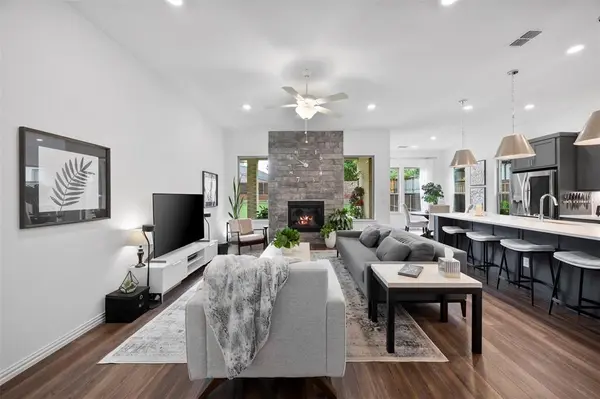 6908 Copperhead Trail, North Richland Hills, TX 76182