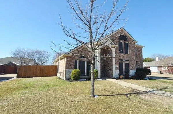 521 Mustang Ridge Drive, Murphy, TX 75094