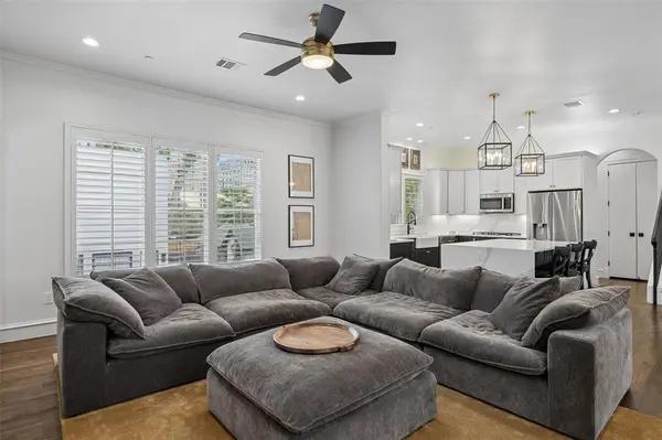 3827 Holland Avenue #C, Dallas, TX 75219