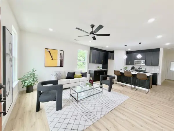 2606 Hooper Street, Dallas, TX 75215