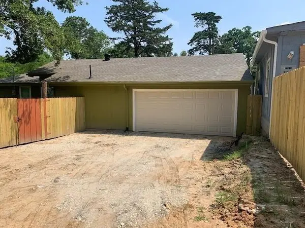 12046 Center Street #200, Quinlan, TX 75474