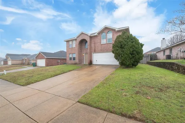 1092 Winding Creek, Cedar Hill, TX 75104