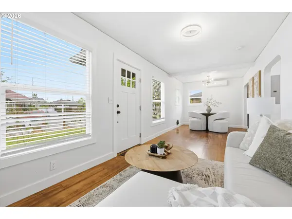 7934 SE REEDWAY ST, Portland, OR 97206