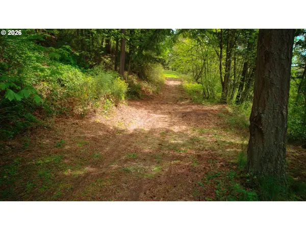 107 LEGACY DR, Woodland, WA 98674