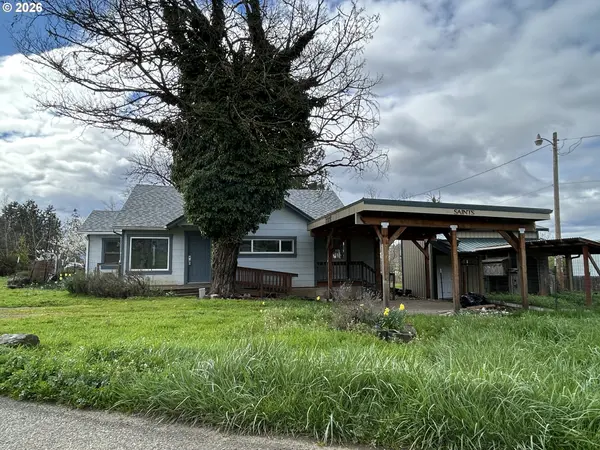 1764 OLD TOWN LOOP RD, Oakland, OR 97462
