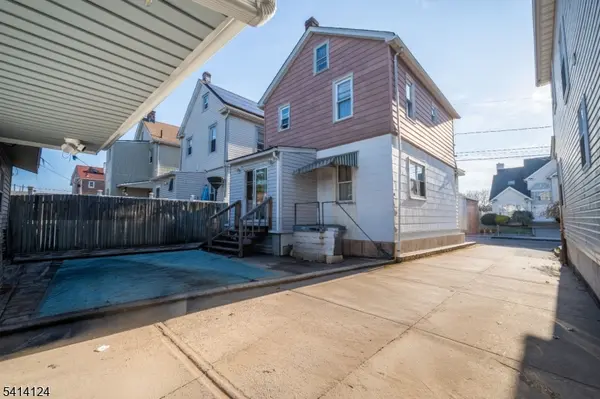 269 Silzer St, Perth Amboy City, NJ 08861