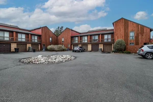 498 Auten Rd 2D, Hillsborough Twp., NJ 08844