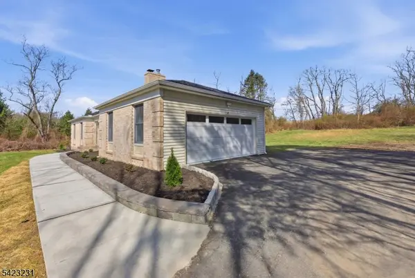 193 Bryans Rd, Washington Twp., NJ 08827